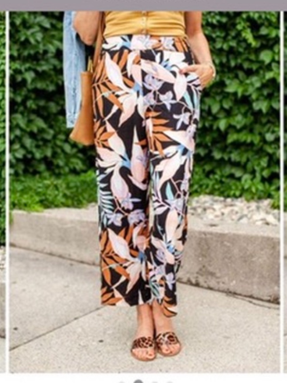 Billabong- ‘Cut It” Printed Black Pants with Multicolor Tropical Print Size:L